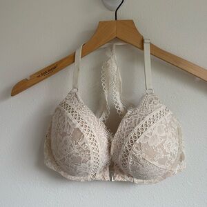 Victoria's Secret Dream Angels White Lace Push Up Bra NWT